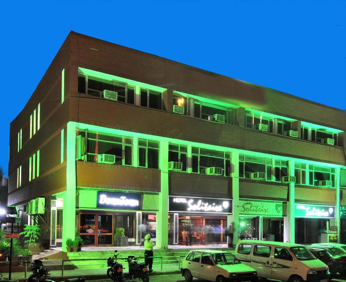 Hotel Solitaire Chandigarh - 10 Mins From Railway Station Ngoại thất bức ảnh