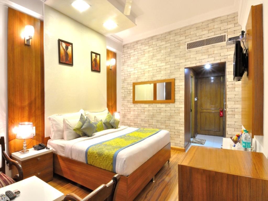 Hotel Solitaire Chandigarh - 10 Mins From Railway Station Ngoại thất bức ảnh