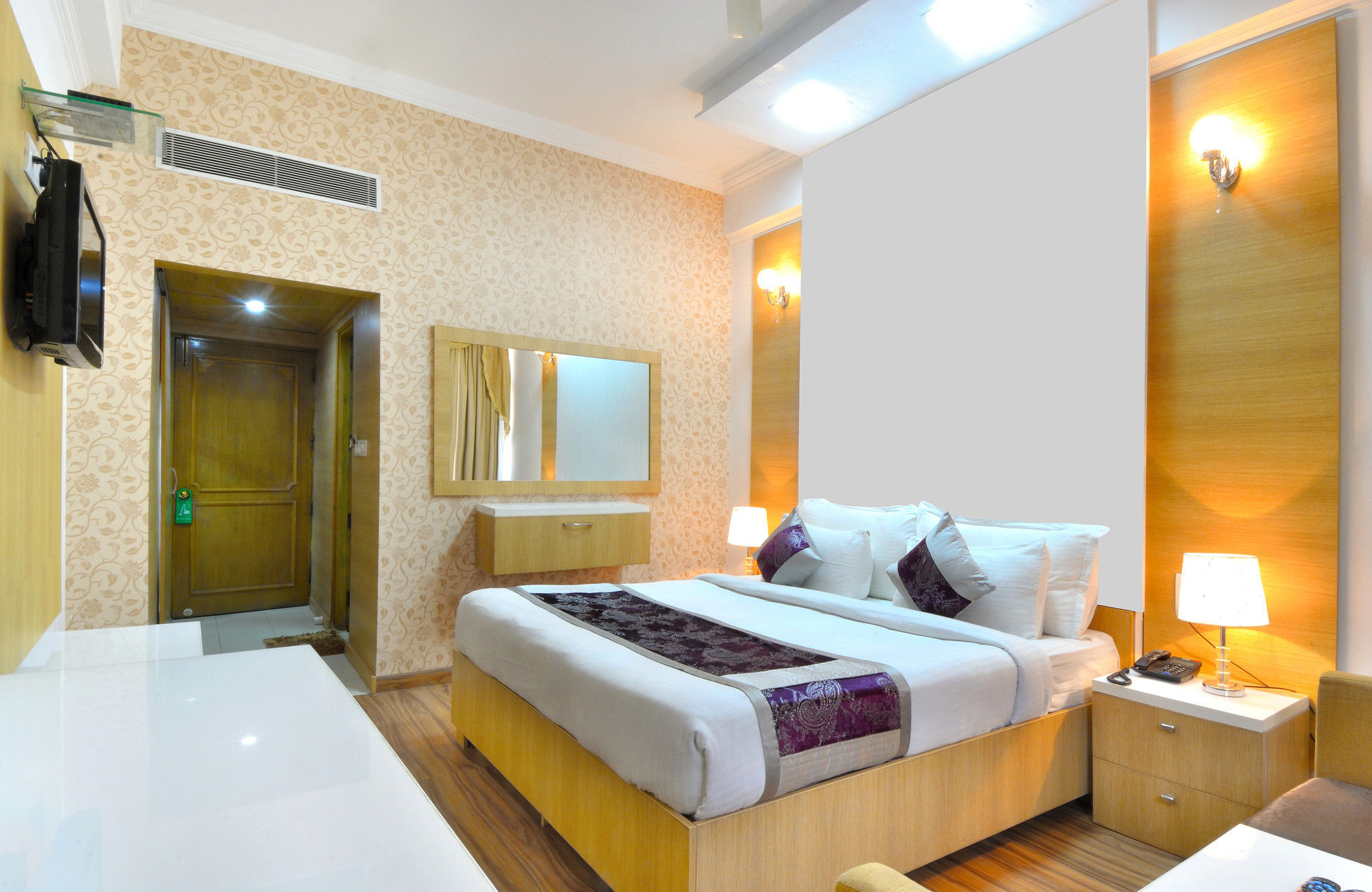 Hotel Solitaire Chandigarh - 10 Mins From Railway Station Ngoại thất bức ảnh