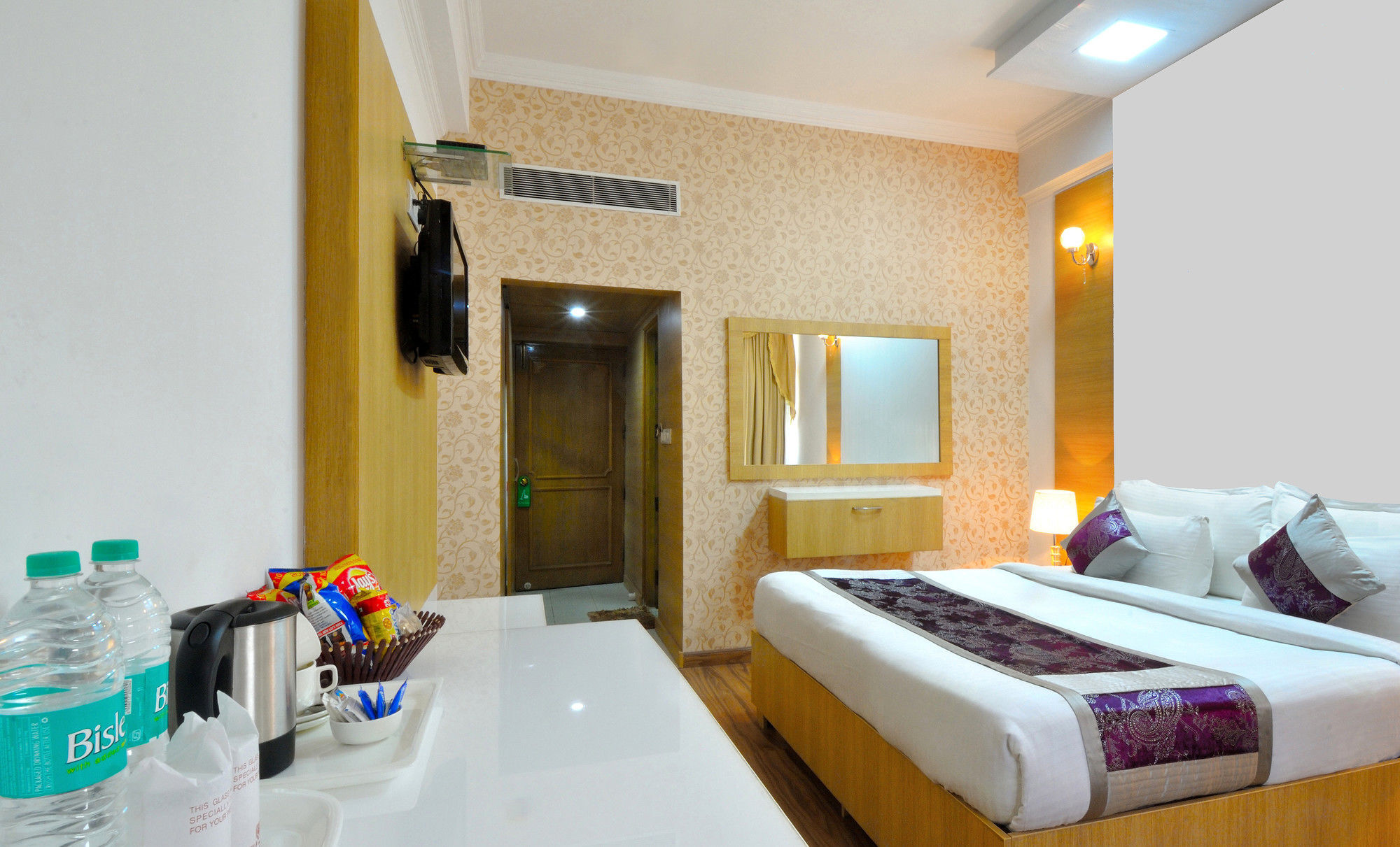 Hotel Solitaire Chandigarh - 10 Mins From Railway Station Ngoại thất bức ảnh